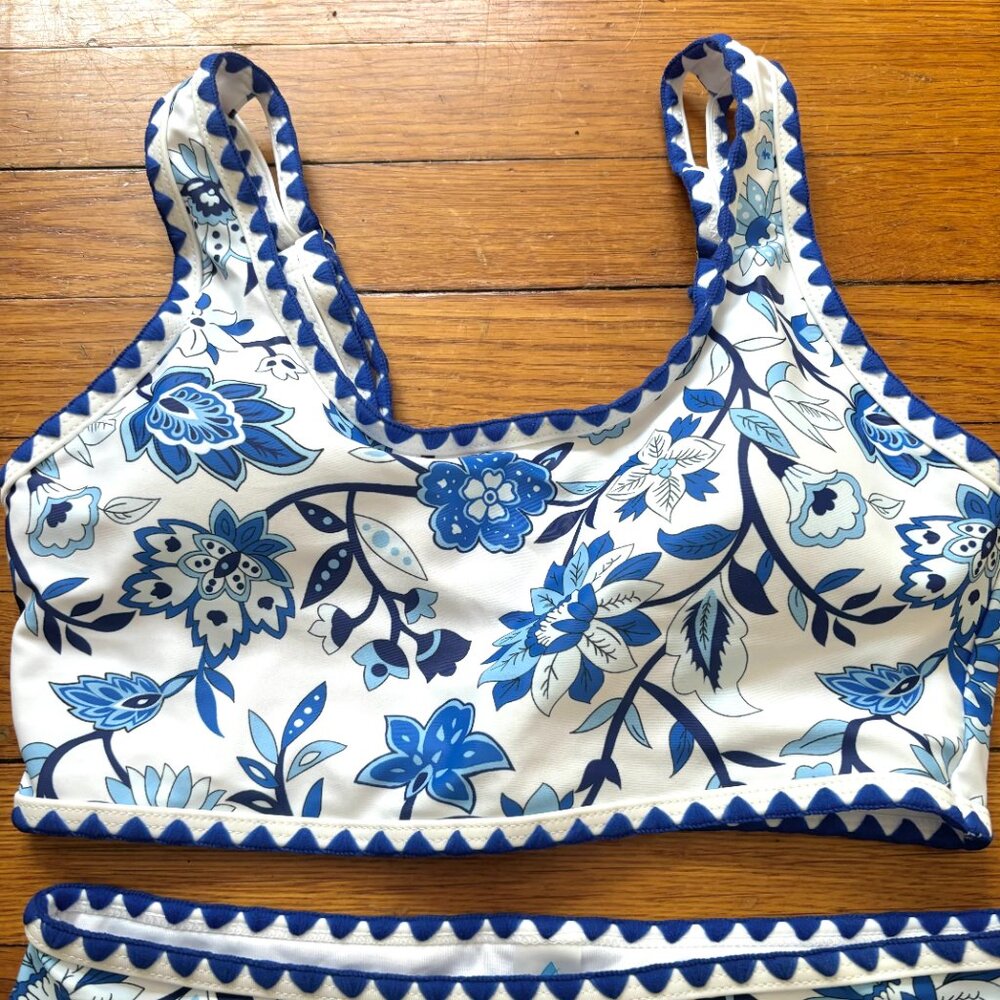 NWT Amazon Embroidered High Rise Bikini - Picture 2 of 4